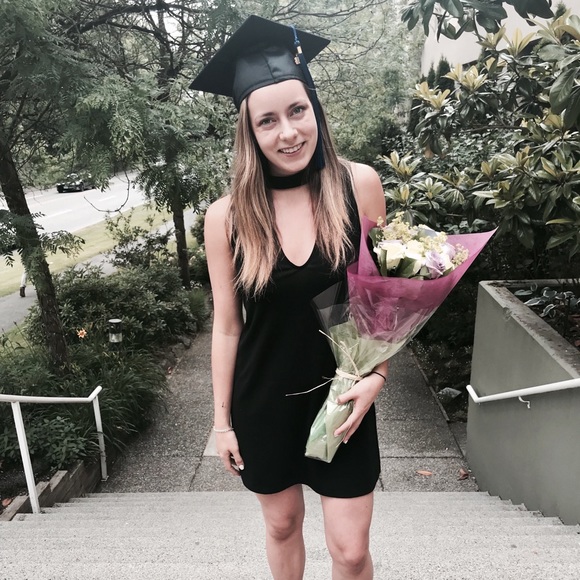 Meet your Posher, Katy - Picture 1 of 1